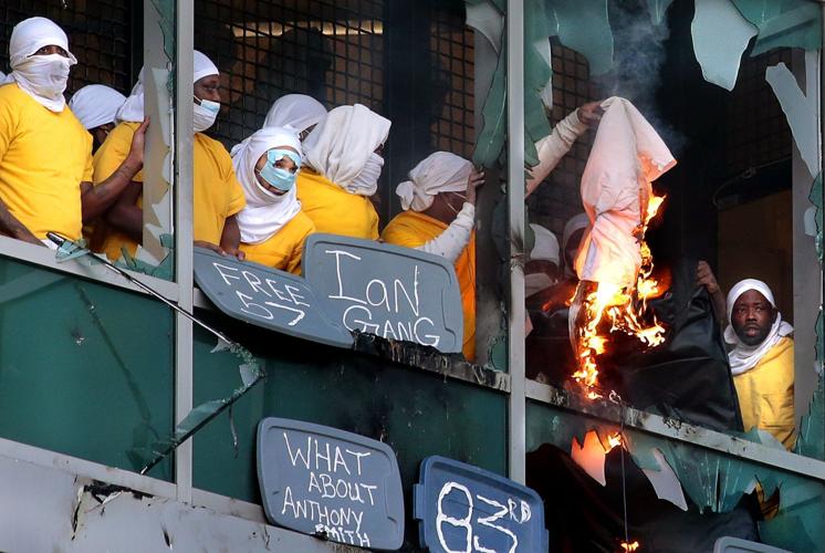 Prisoners break windows, set fires at city jail