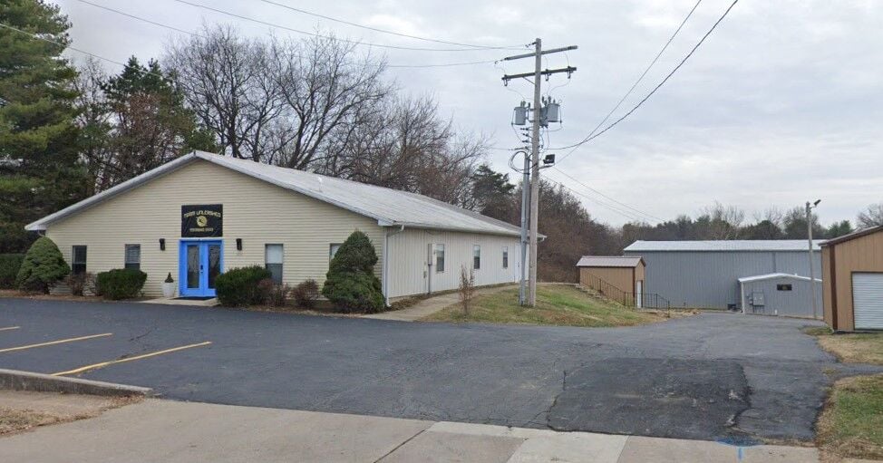 2054 Country Club Road, St. Charles, Mo.