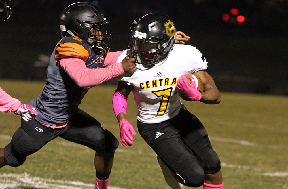 Hazelwood Central parlays stout defense and big plays to roll past