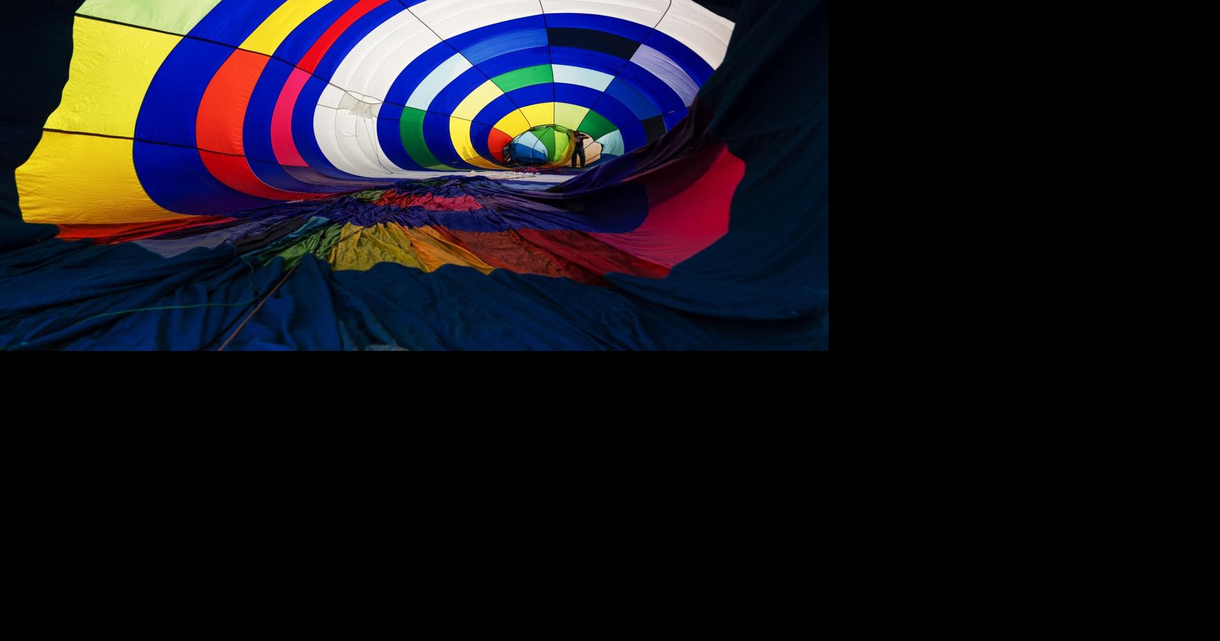 St. Louis lights up for the 52nd annual Great Forest Park Balloon Glow