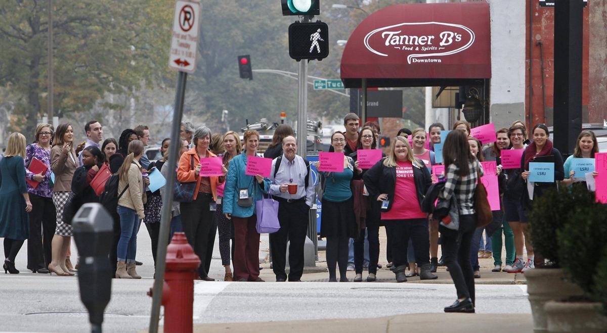 SLU law students meet on planned parenthood