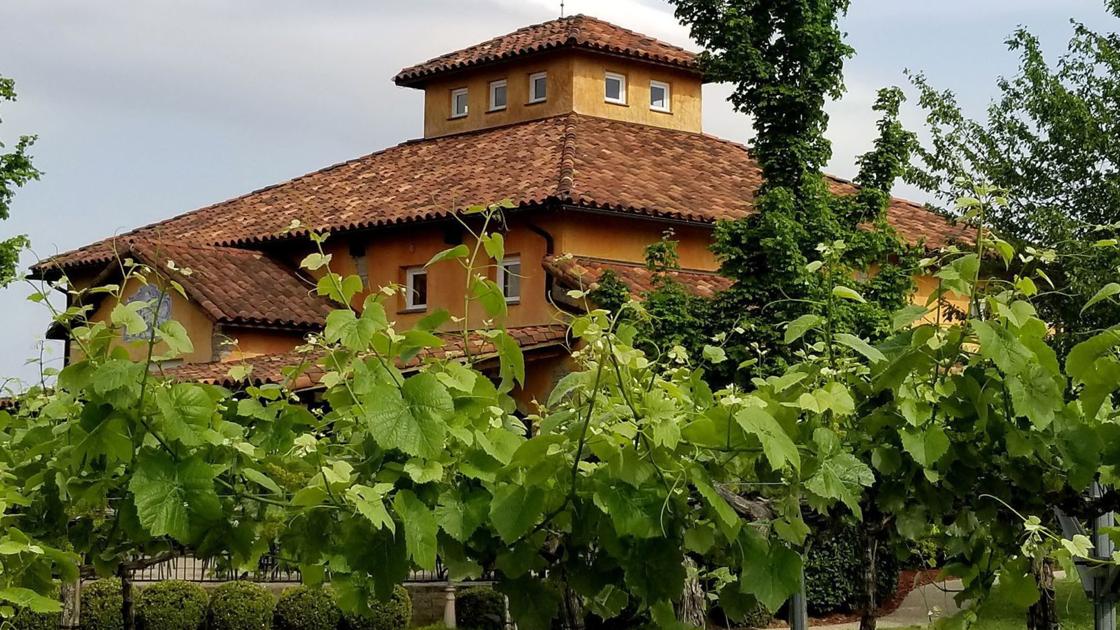 15 Wineries To Visit This Summer In Missouri Guided St Louis