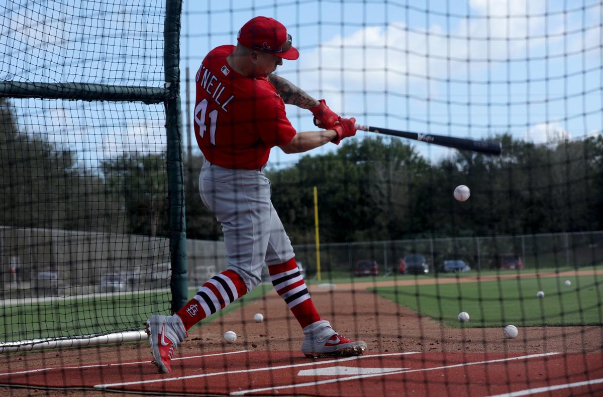 Phillies swinging for the fence against struggling Cardinals