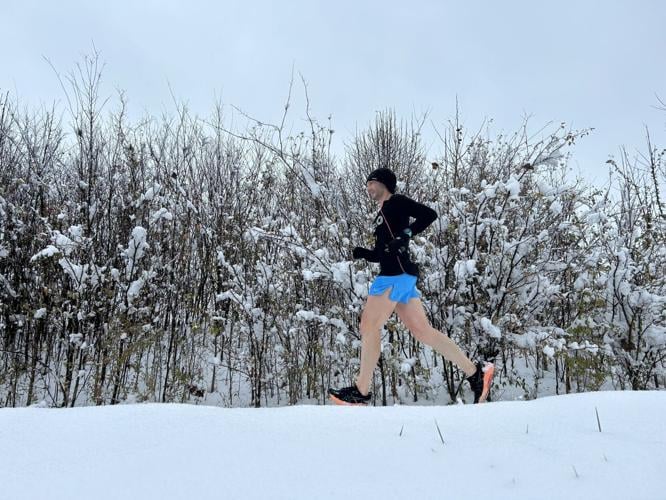 Snow hits Central West End in ӣƵ