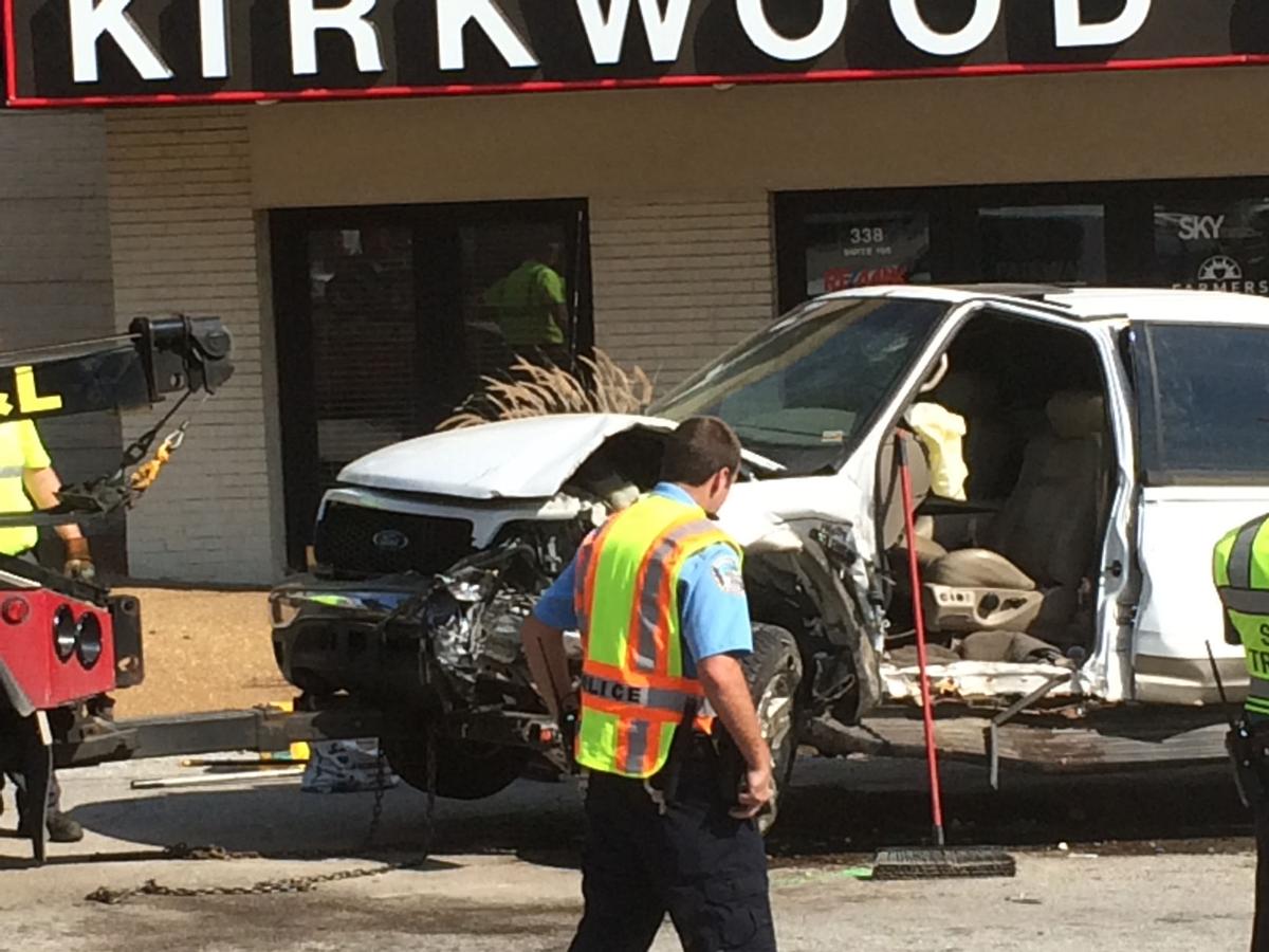 Ladue man, 82, dead after crossover crash on Kirkwood Road Metro