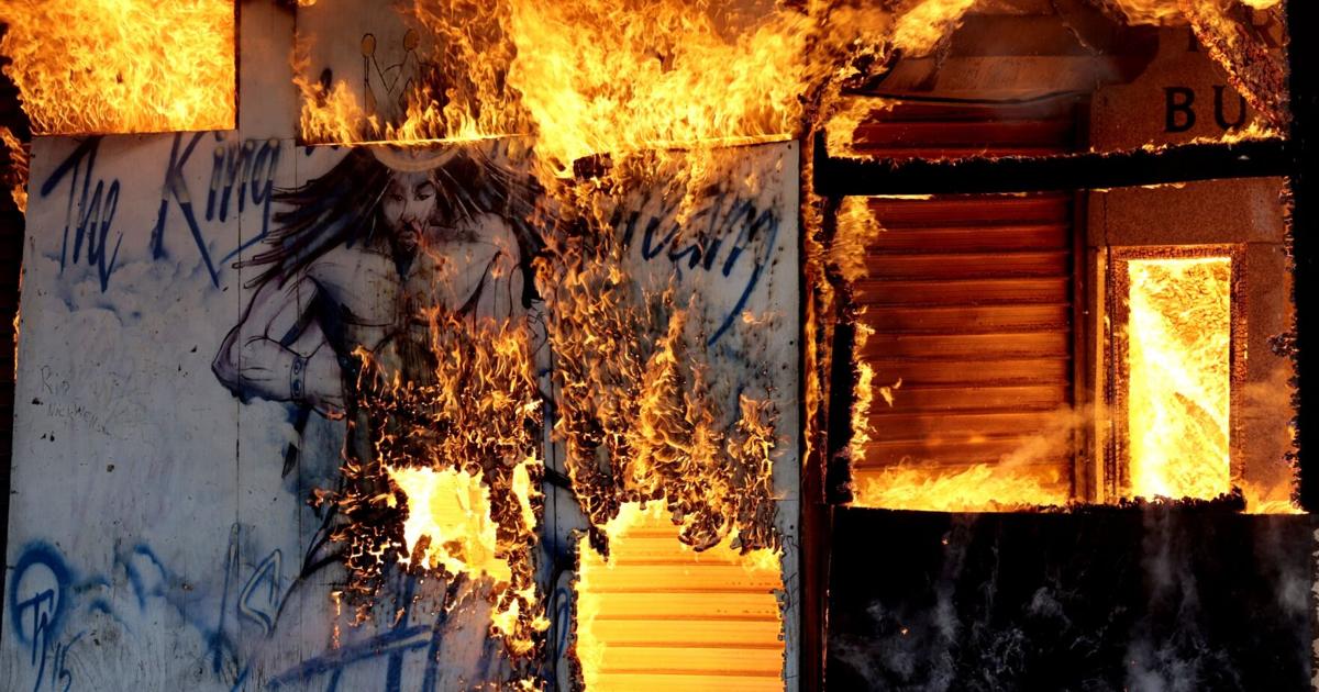 Photos: Fire engulfs abandoned building in North City with