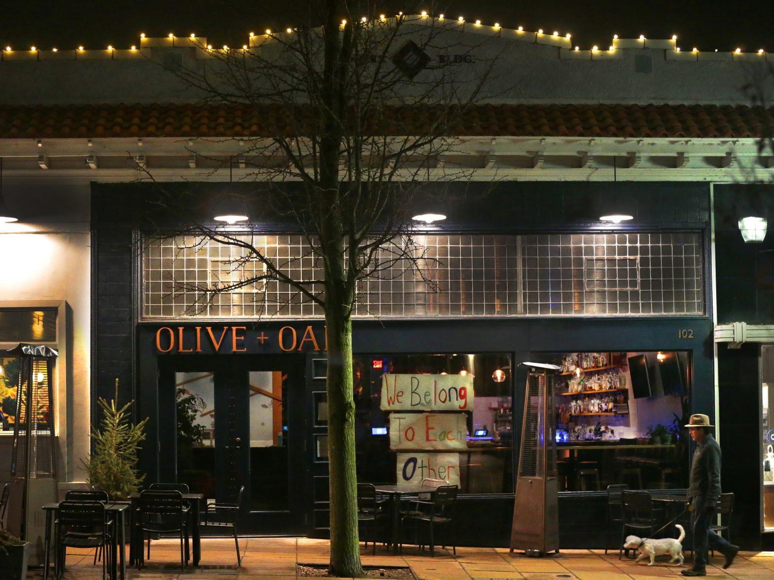 Pandemic Closed Restaurants In St Louis Take Cautious Steps