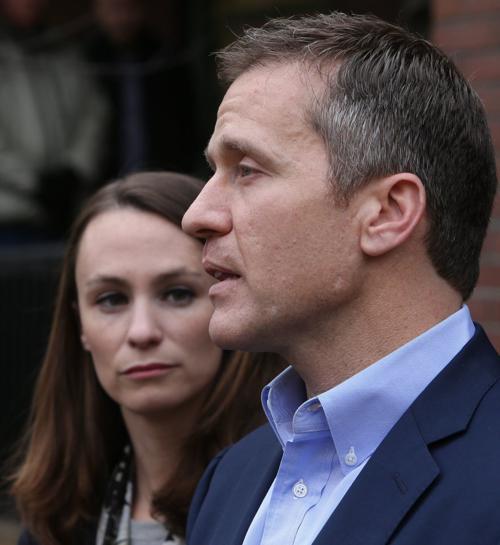 Gov-elect Greitens gives press conference about robbery
