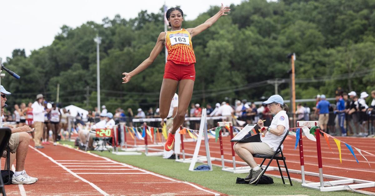 Incarnate Word's Bailey Hensgens soars to 3 titles: Missouri girls track and field