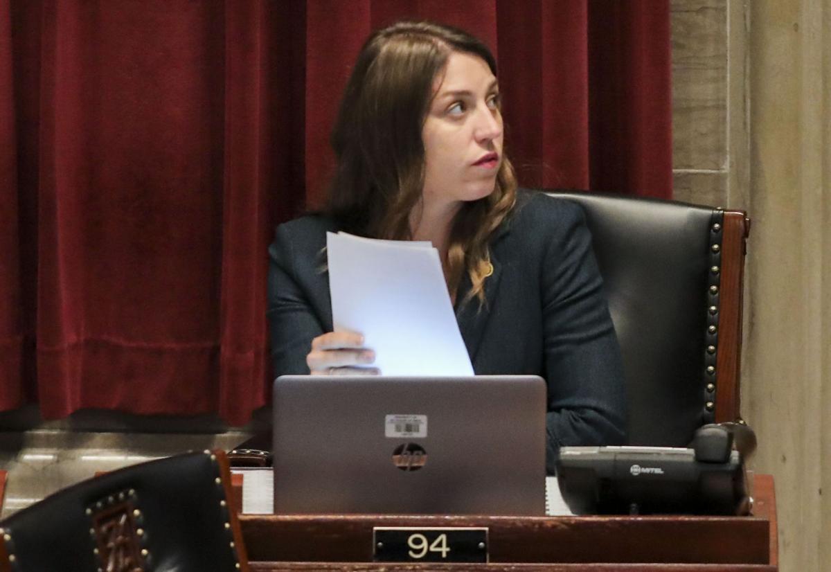 Politicians debate during special session