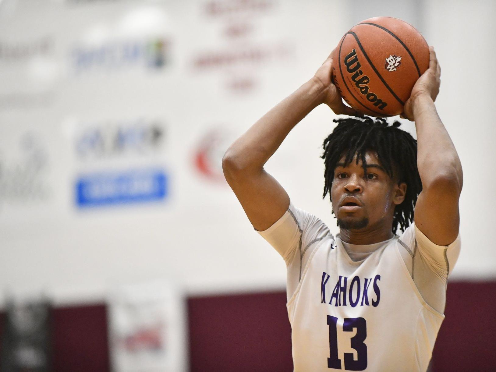 Taylor Shows Off All Around Game Leads Collinsville To Sectional