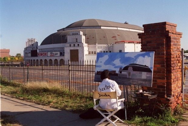 VintageKSDK: 21 years ago today, the St. Louis Arena came tumbling down 