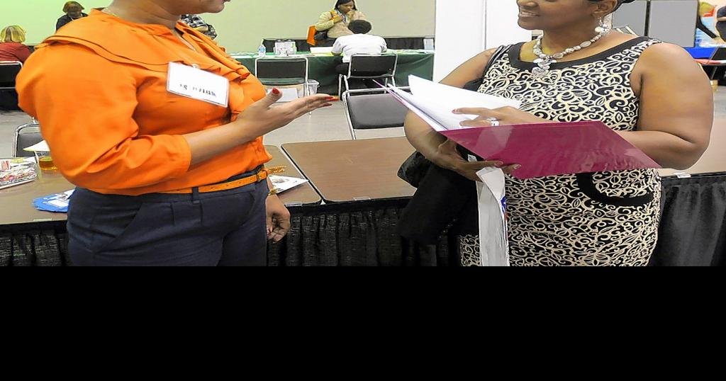 HOUR STORY Jobseekers swarm Collinsville convention center