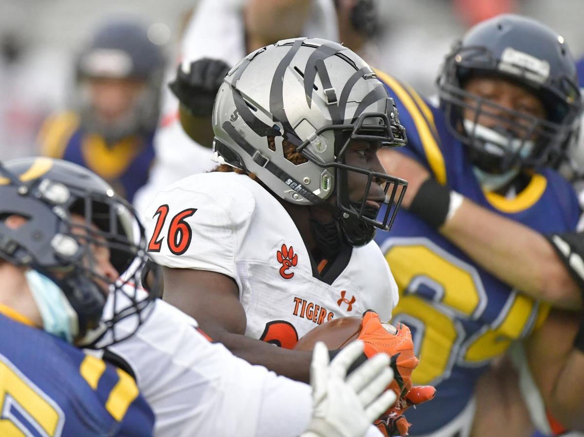 Edwardsville 43, O'Fallon 40 (2OT)