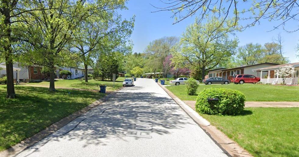 Olivette man shoots mother, thought she was an intruder - Vimarsana News