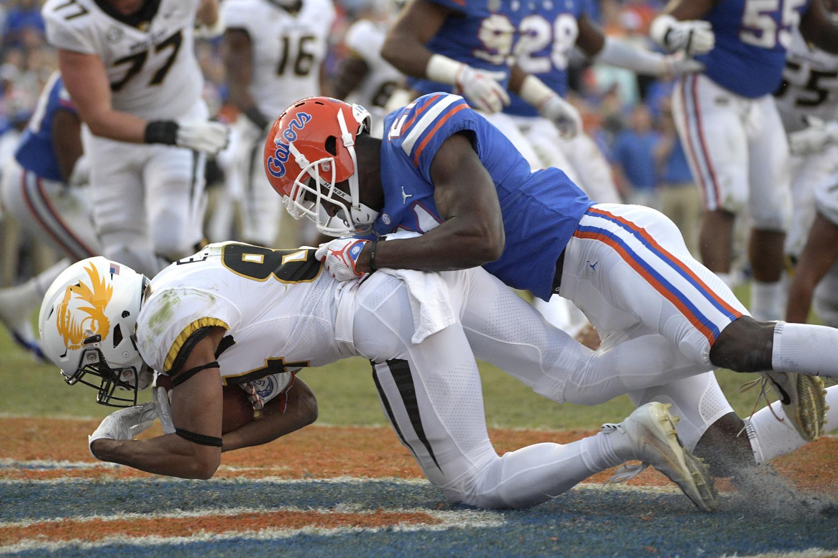 Hall 's return gives Mizzou passing game a boost