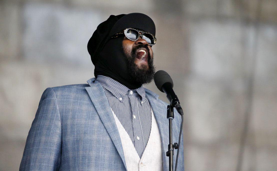 Jazz musician Gregory Porter connects with crowd at Touhill show