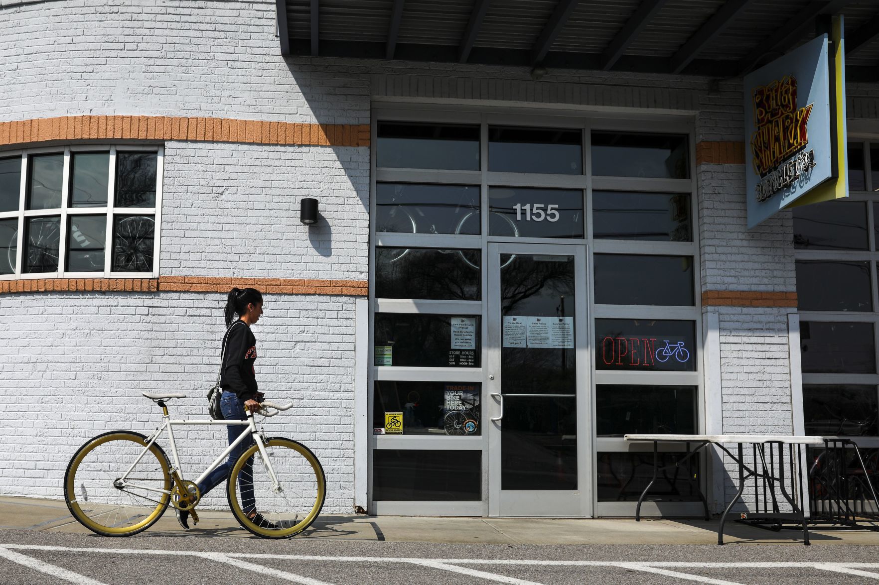 Running biking stores across St. Louis try to find right fit when