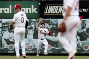 Cardinals host Pirates