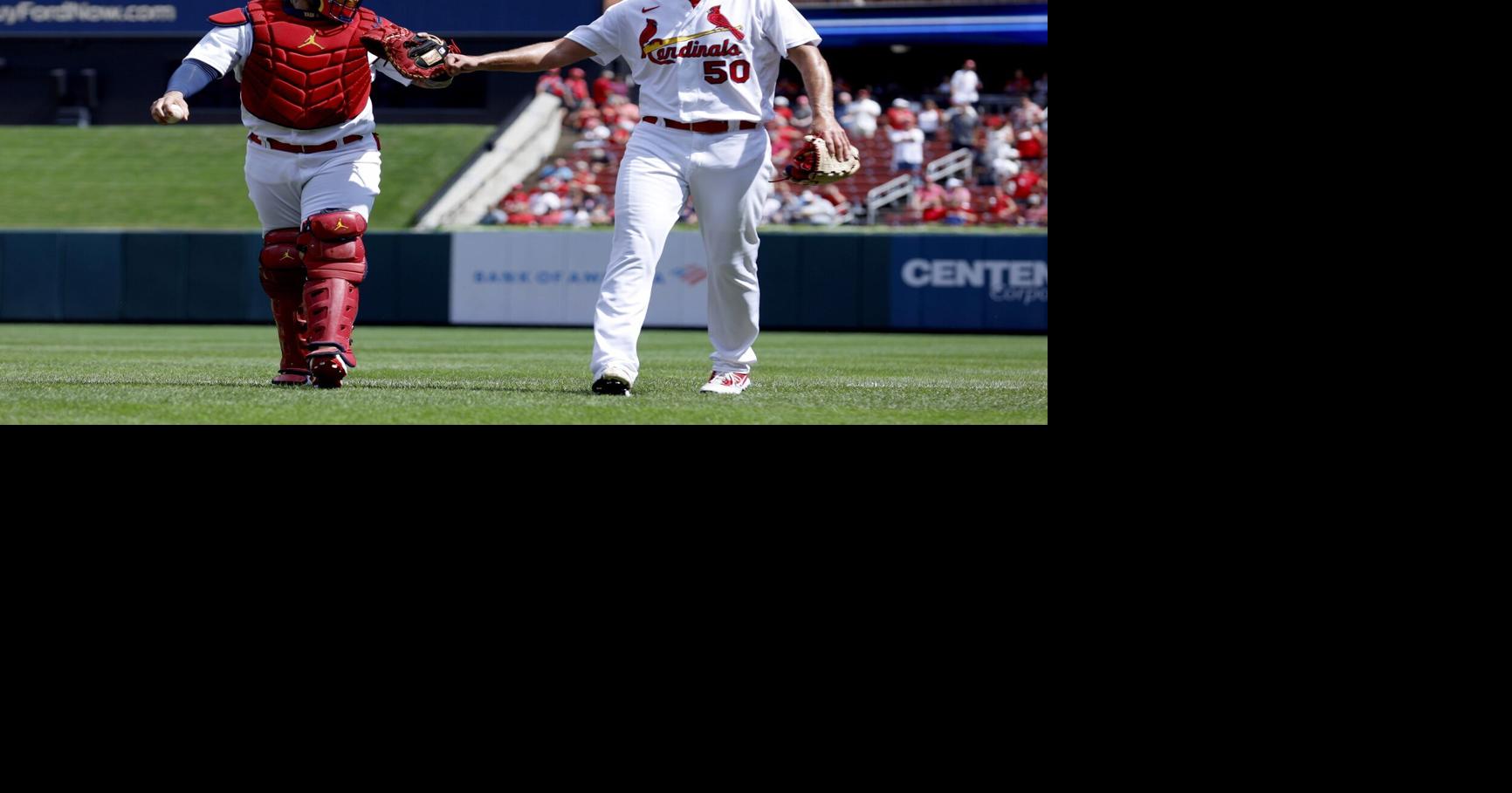 Cardinals duo Adam Wainwright and Yadier Molina tie the MLB record for  starts together