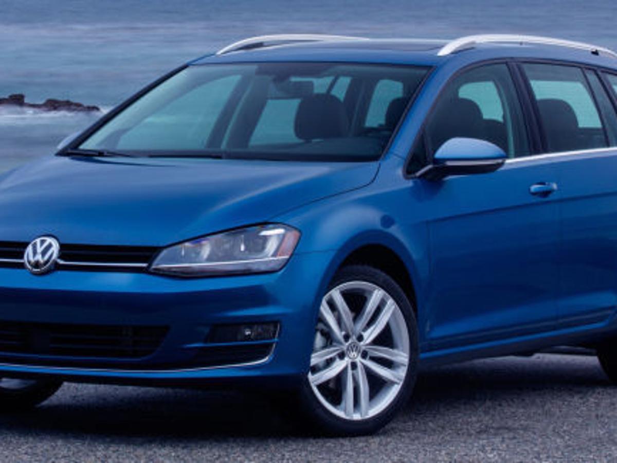 2015 Volkswagen Golf Sportwagen It S A Wagon But It S Hip Automotive Stltoday Com