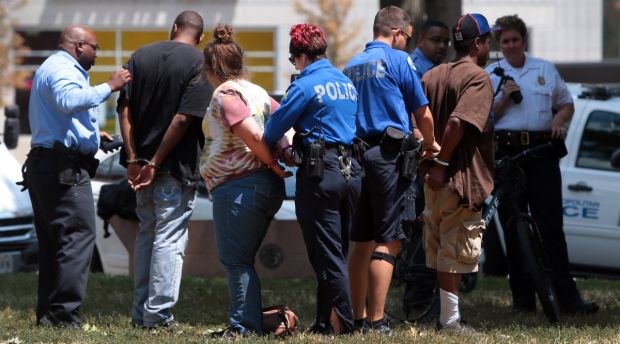 5 arrested after brawl at downtown St. Louis park