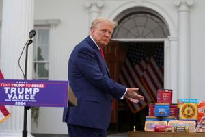 Trump's 2024 grocery photo op now haunts GOP