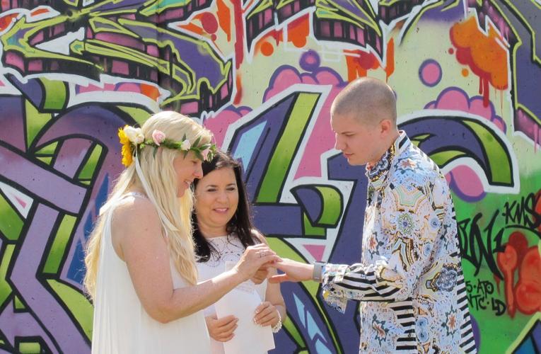 Wrong text leads to a Wedding