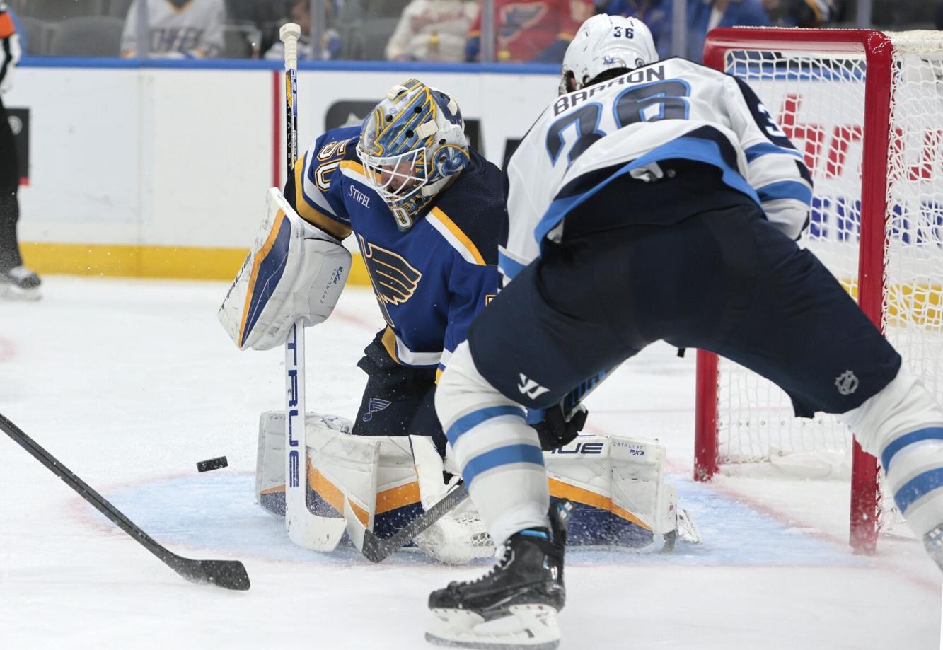 Blues' Jordan Binnington ranks among NHL's elite goalies so far this season