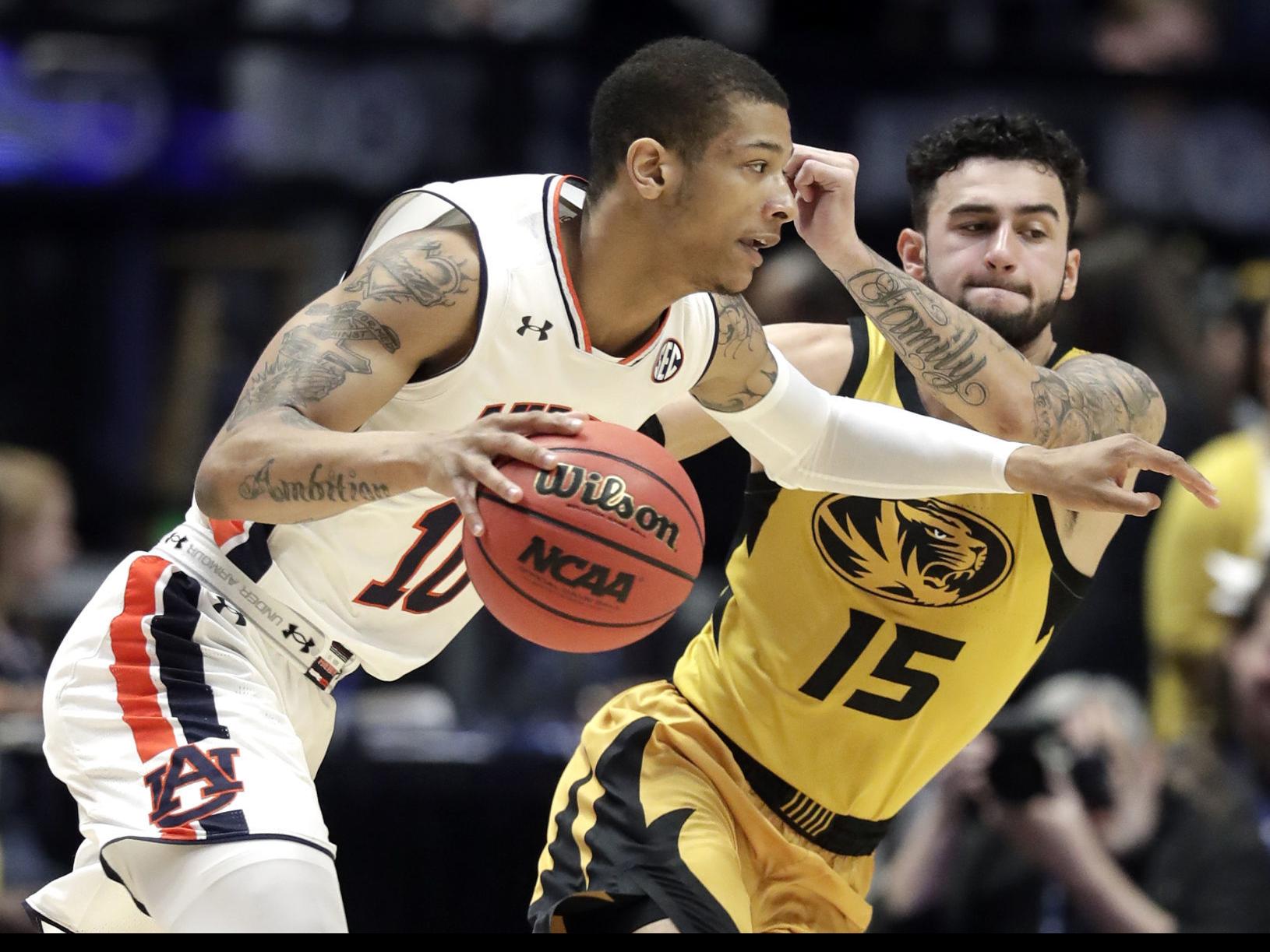 Mizzou Can T Match Auburn S Firepower Falls In Sec Tourney