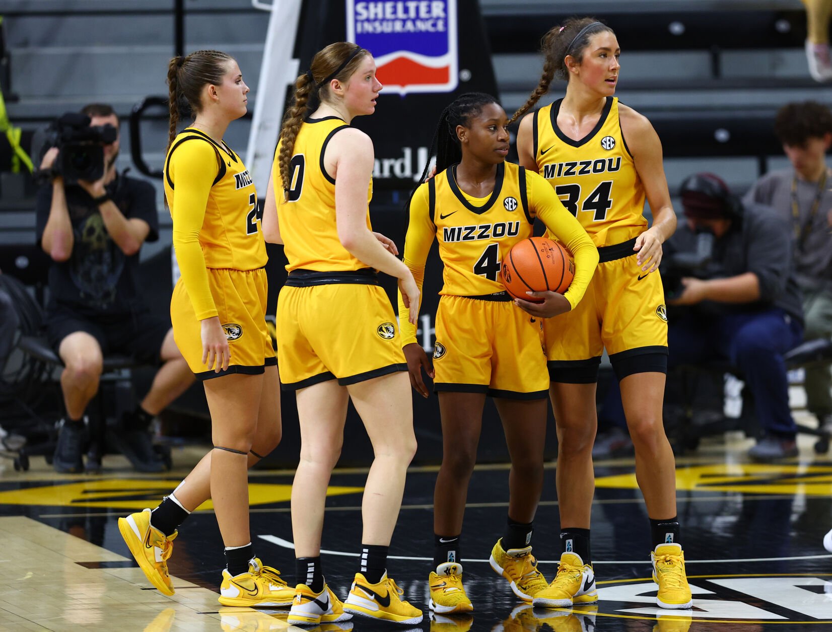 Grace Slaughter Debuts With Double-double As Mizzou Women Beat Belmont ...