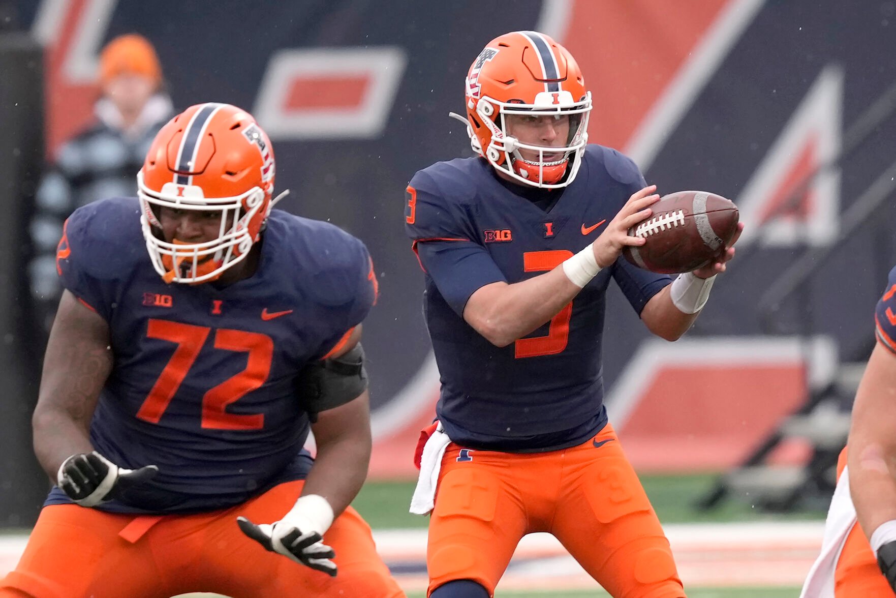 How to watch Illinois vs. No. 3 Michigan football on TV live