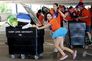 SLU move-in day