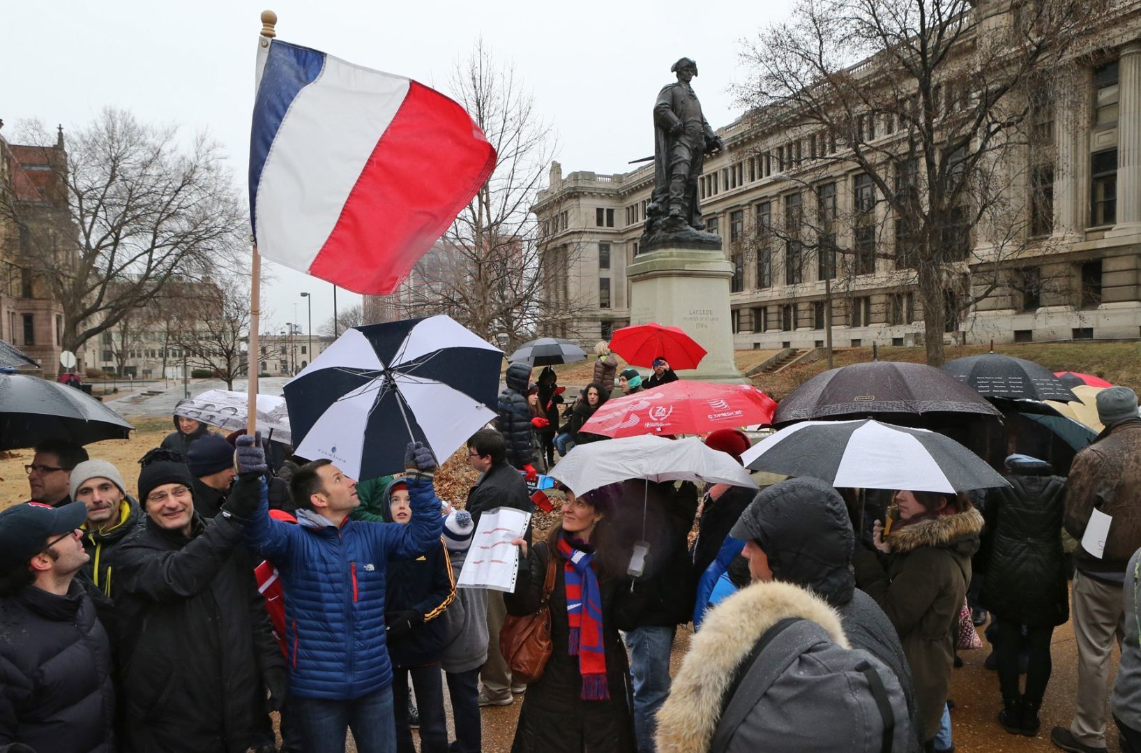 St. Louisans Rally To Show Solidarity With Paris