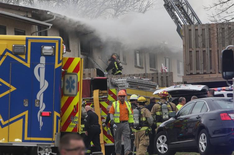 Man who fell to his death in fire at Ellisville condo complex identified