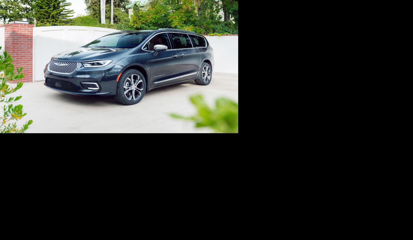 2021 Chrysler Pacifica Minivan S Updates Include All Wheel Drive