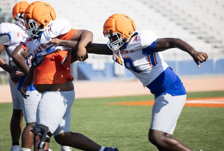 East 51���� football practice