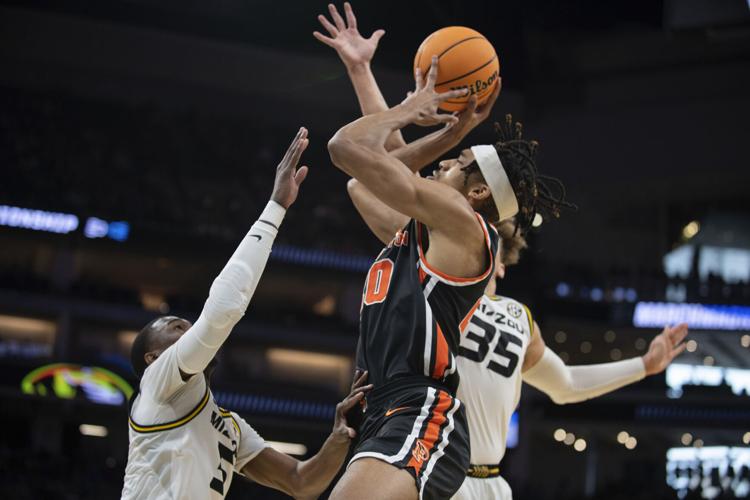 LA Clippers win Thursday game wearing throwback Buffalo Braves