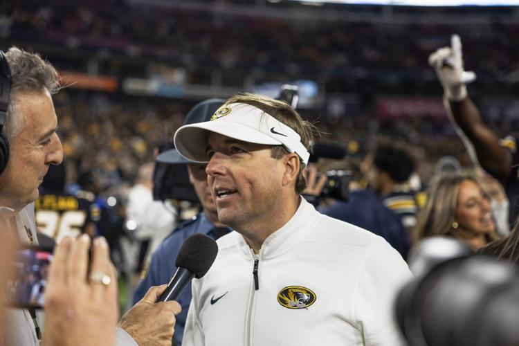 Mizzou defeats Iowa 27-24 to win the TransPerfect Music City bowl