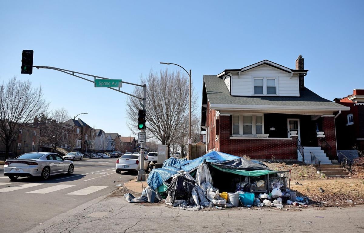 Homeowners demand St. Louis remove homeless tent