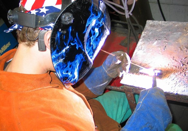 Granite City High School student receives welding award