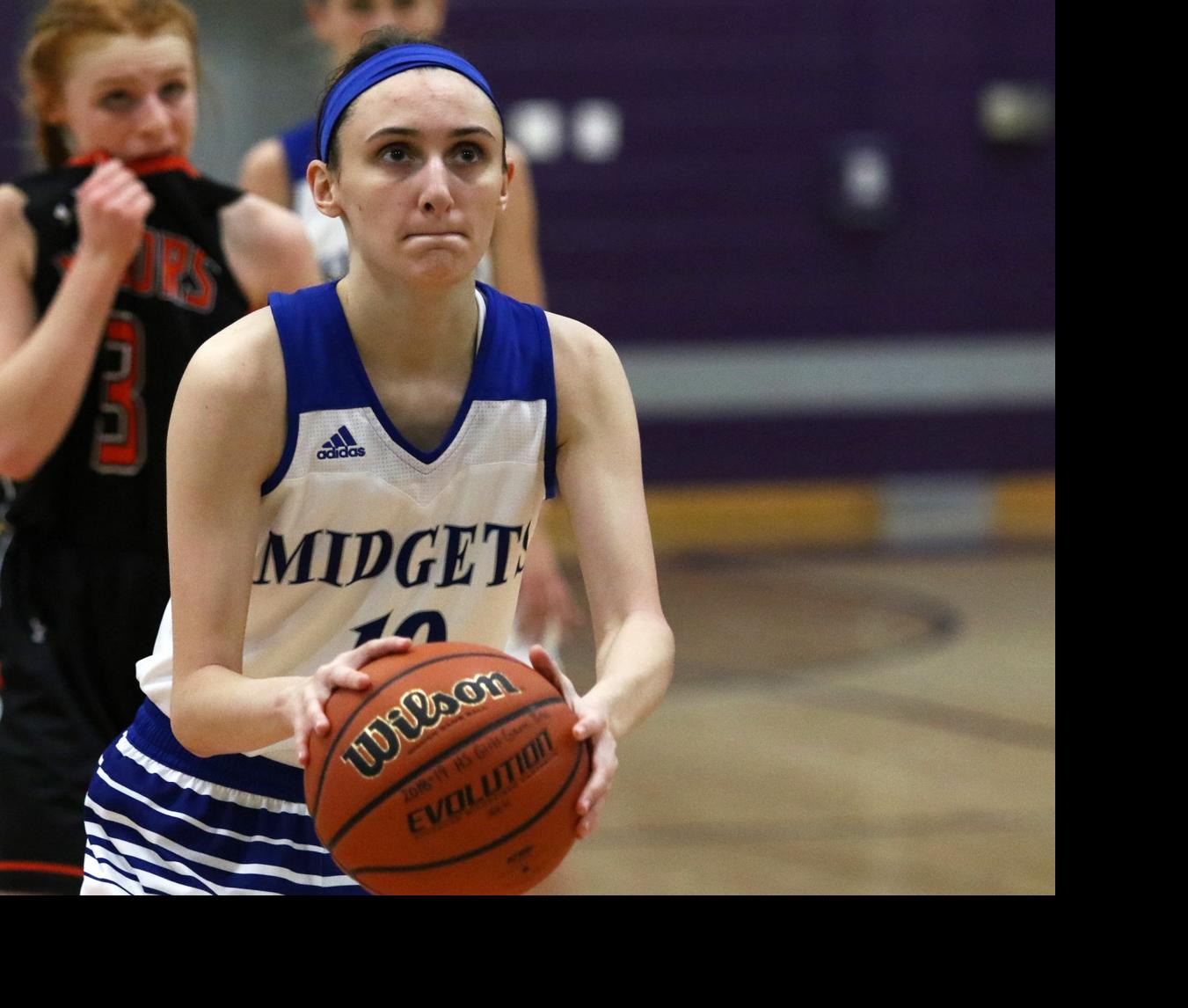 Oliver Shoots Freeburg Out To Hot Start In Early Victory Against