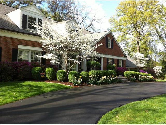 5 Bedroom Home in Ladue - $1,585,000