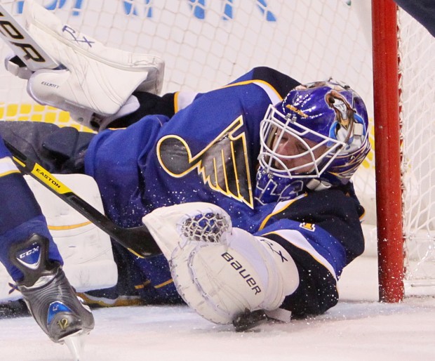 Tampa Bay Lightning: Evaluating Brian Elliott as a Backup Goaltender