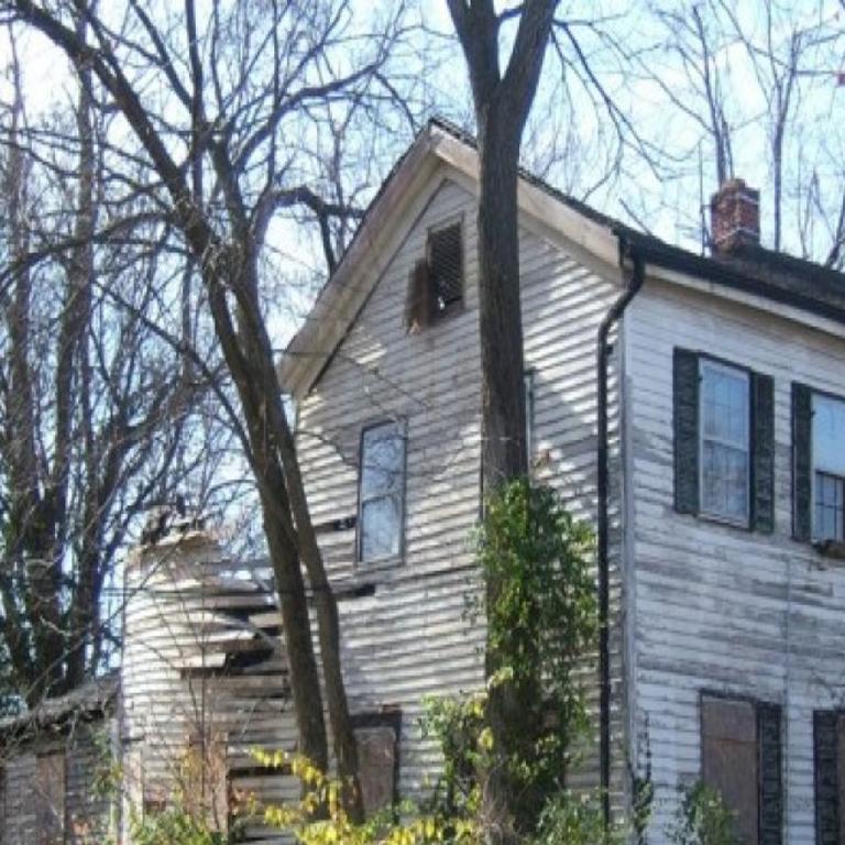 Pond Hotel Building In Wildwood In Danger Of Demolition Metro St Louis News Stltoday Com
