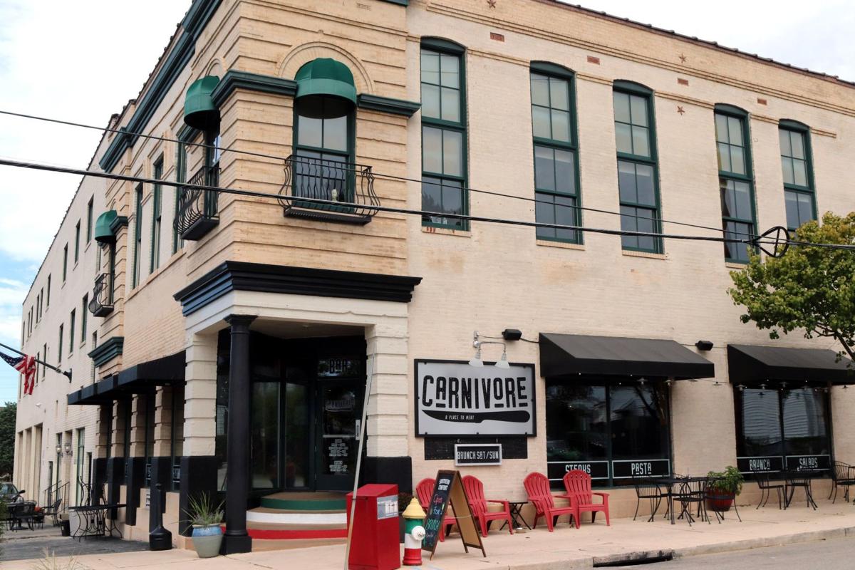 Carnivore delivers steakhouse pleasures on the Hill without the pretension