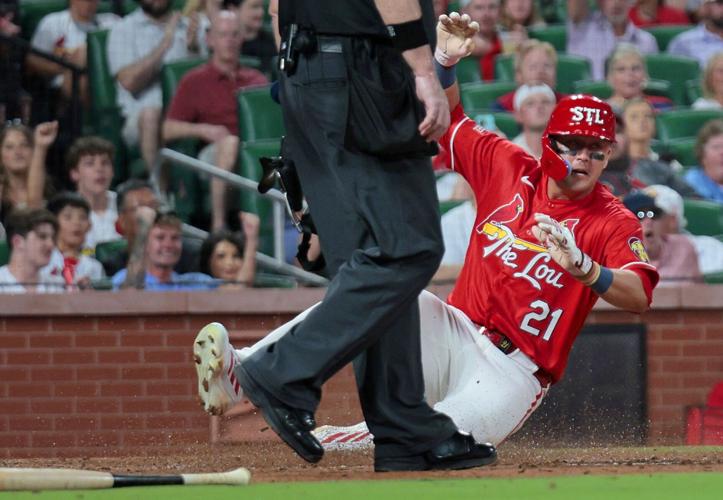 The �����Ӱ�ԭ�� Cardinals begin series with the Cincinnati Reds at Busch