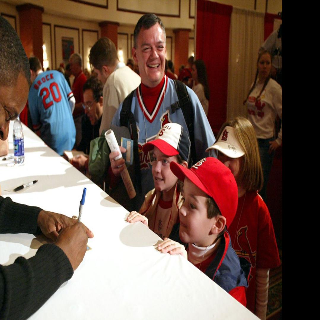 Former Cardinals Player Punched At St Louis County Gas Station