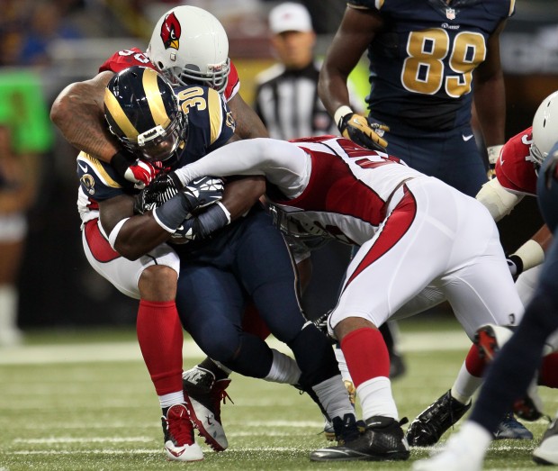 Linebacker (53) Ernest Jones of the Los Angeles Rams against the Arizona  Cardinals in an NFL football game, Sunday, Sept. 25, 2022, in Glendale, AZ.  Rams won 20-12. (AP Photo/Jeff Lewis Stock Photo - Alamy