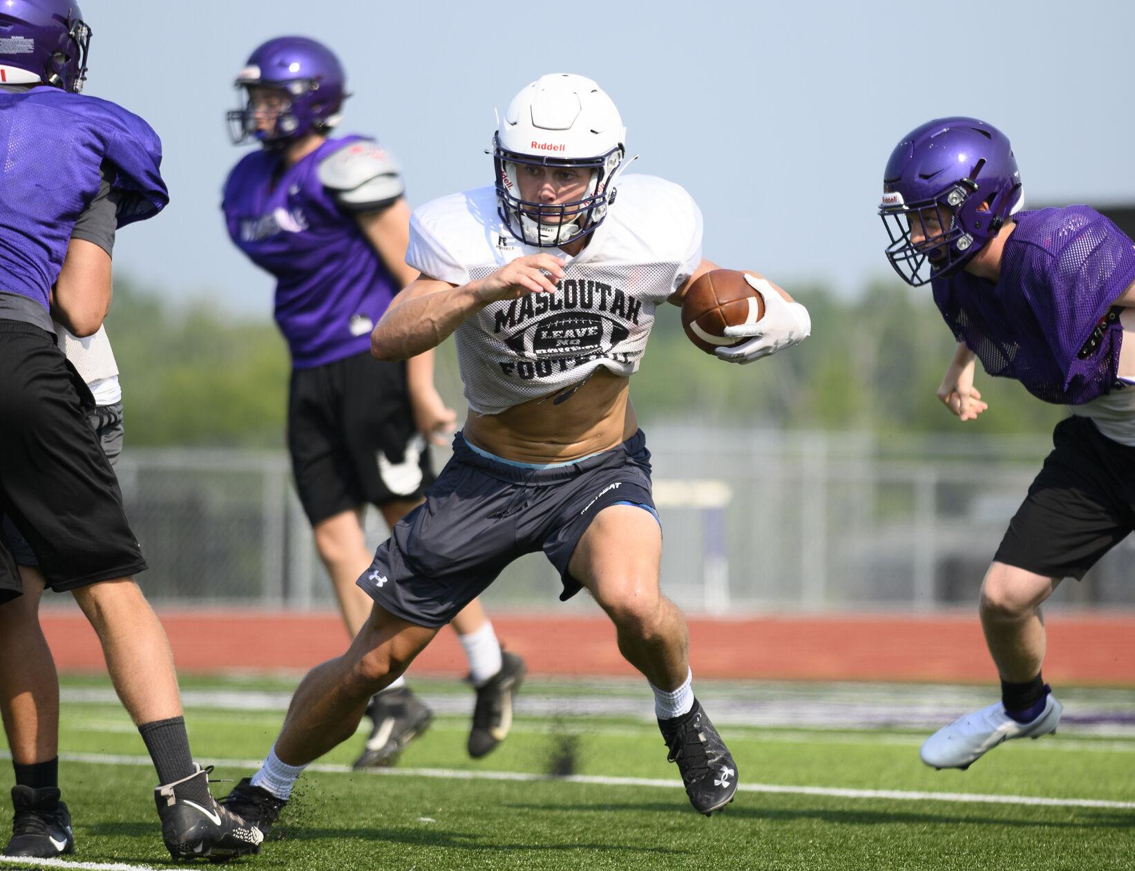 Mascoutah football practice High School Football